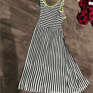 Stretchy and comfortable beach coverup !